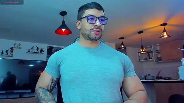Snapshot of Michael_Diamond chatting on 01/14/25, 02:29 Michael Diamond online show from 01/14/25, 02:29