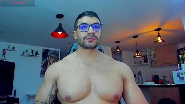 Snapshot of Michael_Diamond chatting on 01/30/25, 02:49 Michael Diamond online show from 01/30/25, 02:49