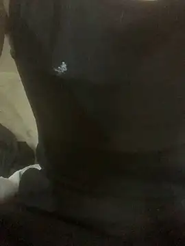 Snapshot of PIercingBoy38 chatting on 03/05/25, 11:49 PIercingBoy38 online show from 03/05/25, 11:49