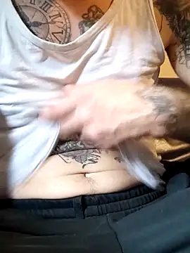 Snapshot of PIercingBoy38 chatting on 10/20/25, 12:16 PIercingBoy38 online show from 10/20/25, 12:16