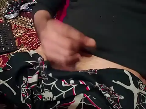 BrownBoy69666 online show from 01/06/25, 11:42