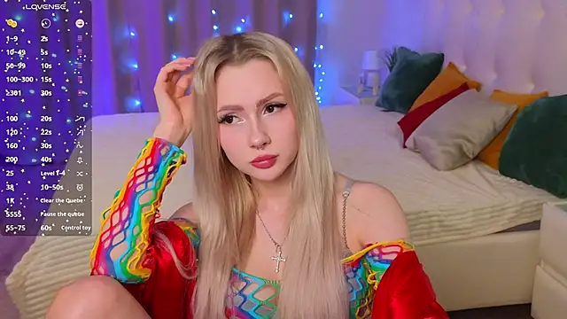 Snapshot of Lexitey chatting on 12/03/24, 10:06 Lexitey online show from 12/03/24, 10:06