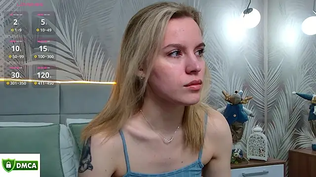 Snapshot of AmaliaBell chatting on 01/13/25, 01:06 AmaliaBell online show from 01/13/25, 01:06