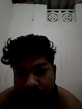 Snapshot of u_wan_me chatting on 12/19/24, 12:24 u wan me online show from 12/19/24, 12:24