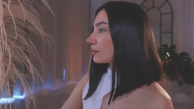 Snapshot of AmyArmstrong chatting on 11/11/25, 08:53 AmyArmstrong online show from 11/11/25, 08:53