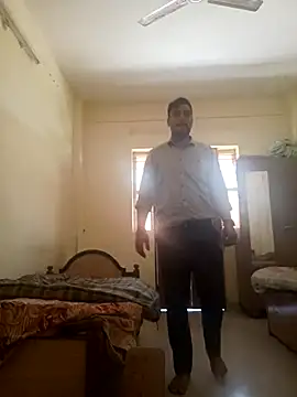 Snapshot of VISHAL_0982 chatting on 03/08/25, 08:22 VISHAL 0982 online show from 03/08/25, 08:22