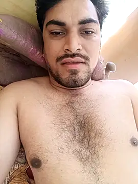 Snapshot of VISHAL_0982 chatting on 10/08/25, 04:43 VISHAL 0982 online show from 10/08/25, 04:43