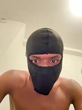 whose17 online show from 10/14/25, 04:46