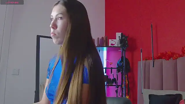 Snapshot of SweetySonya chatting on 10/10/25, 01:15 SweetySonya online show from 10/10/25, 01:15