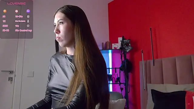 Snapshot of SweetySonya chatting on 11/20/25, 01:39 SweetySonya online show from 11/20/25, 01:39