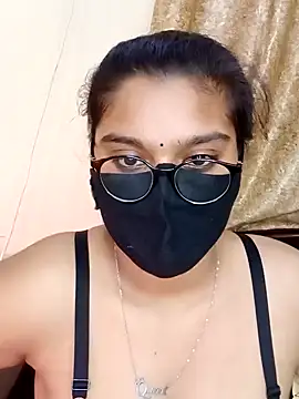 Snapshot of Jasmine_jaaan chatting on 01/02/25, 04:30 Jasmine jaaan online show from 01/02/25, 04:30