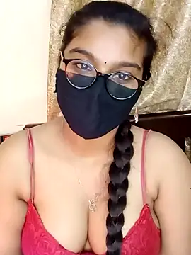 Snapshot of Jasmine_jaaan chatting on 01/02/25, 11:41 Jasmine jaaan online show from 01/02/25, 11:41