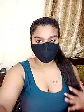 Snapshot of Jasmine_jaaan chatting on 01/10/25, 04:44 Jasmine jaaan online show from 01/10/25, 04:44