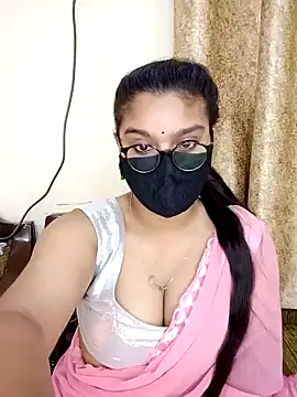 Snapshot of Jasmine_jaaan chatting on 01/24/25, 04:37 Jasmine jaaan online show from 01/24/25, 04:37