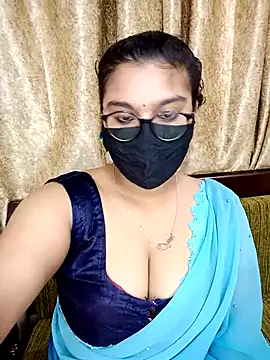 Snapshot of Jasmine_jaaan chatting on 02/22/25, 04:29 Jasmine jaaan online show from 02/22/25, 04:29