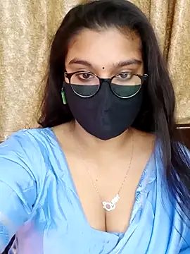 Snapshot of Jasmine_jaaan chatting on 03/05/25, 10:11 Jasmine jaaan online show from 03/05/25, 10:11